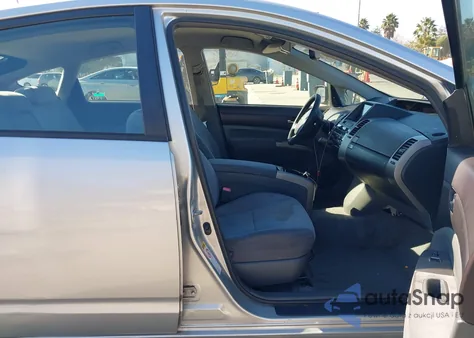 2005 Toyota Prius from USA, damaged, VIN JTDKB20U357041156